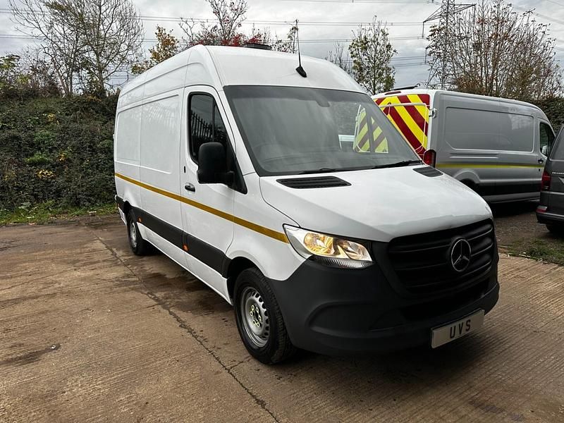Used Mercedes Sprinter 161 HP (118 kW) 2019 White Van