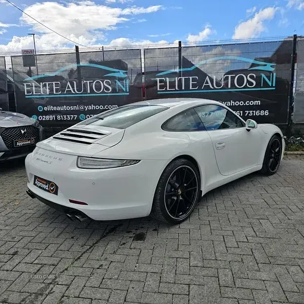 Used Porsche 911 2011 White Coupe