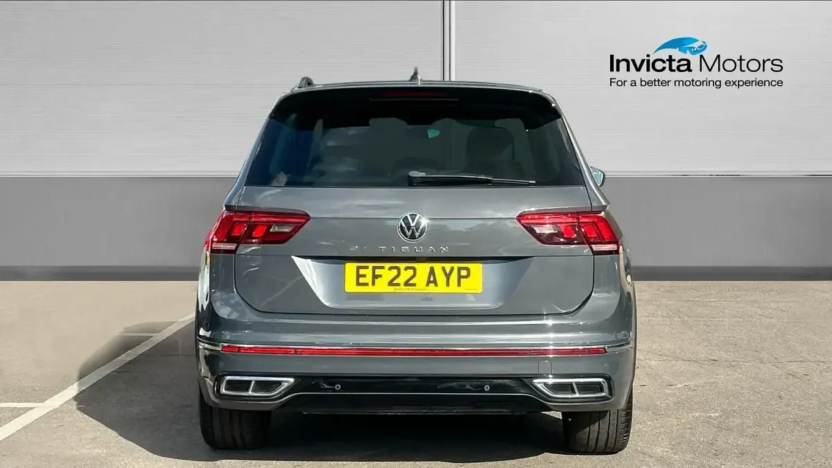 Used VW Tiguan R-line 150 HP (110 kW) 2022 Grey SUV
