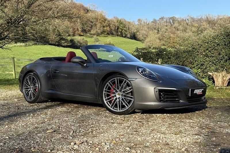 Used Porsche 911 Carrera 370 HP (272 kW) 2017 Cabriolet