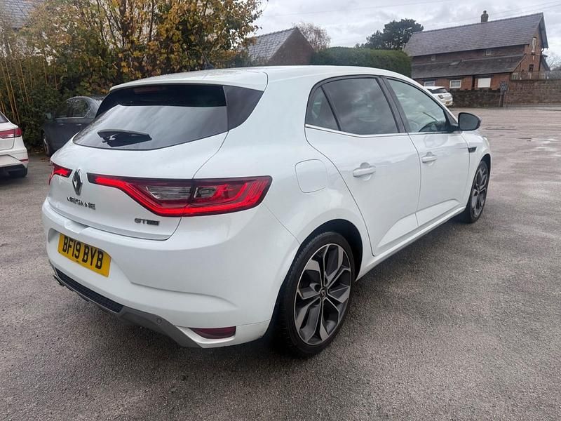 Used Renault Mégane GT Line GT-Line 115 HP (84 kW) 2019 White Hatchback