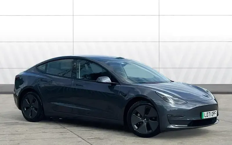 Usado Tesla Model 3 Long Range AWD 258 kW (351 HP) 2023 Sedan