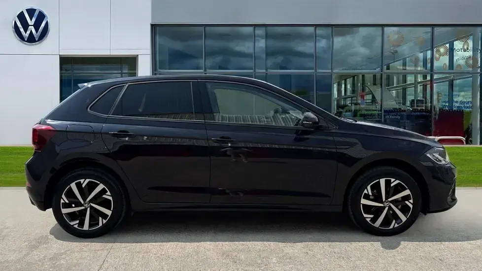 Used VW Polo Match 95 HP (69 kW) 2025 Deep black pearl Hatchback