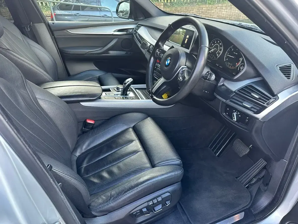 Usado BMW X5 M Sport 2015 Prateado SUV