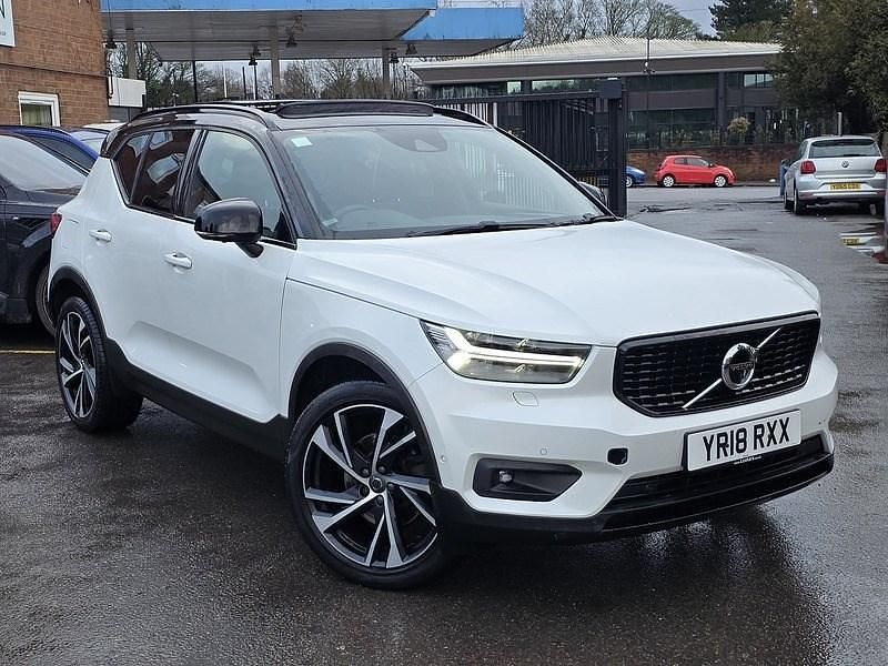 Used Volvo XC40 247 HP (181 kW) 2018 White SUV
