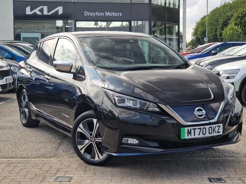Black Used 2020 Nissan Leaf Tekna Hatchback | £10,900 (Good price) - Image 1/4
