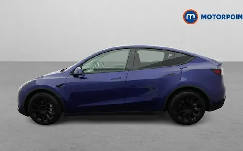 Used Tesla Model Y Long Range AWD 286 kW (389 HP) 2025 SUV