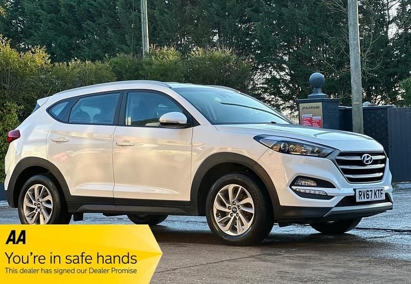 Used Hyundai Tucson SE 2017 White SUV