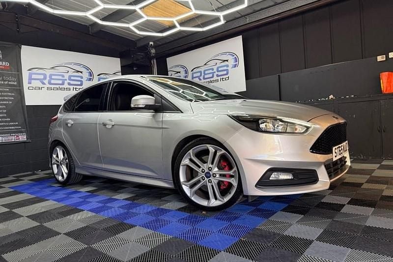 Used 2015 Ford Focus ST Hatchback | £6,995 (Super price) - Image 1/1