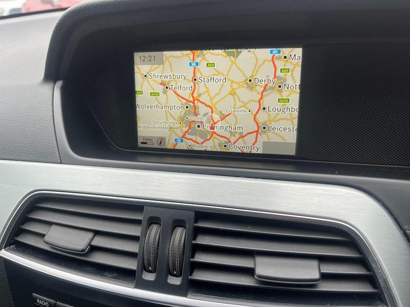 Used Mercedes C220 Sport Edition 170 HP (125 kW) 2014 White Coupe