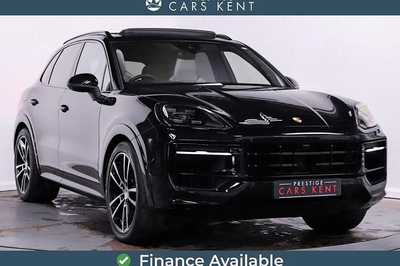 Used Porsche Cayenne 353 HP (259 kW) 2024 Black SUV