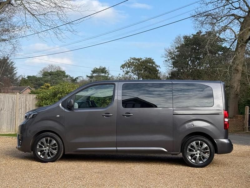 Used Toyota Proace 150 HP (110 kW) 2019 Grey MPV