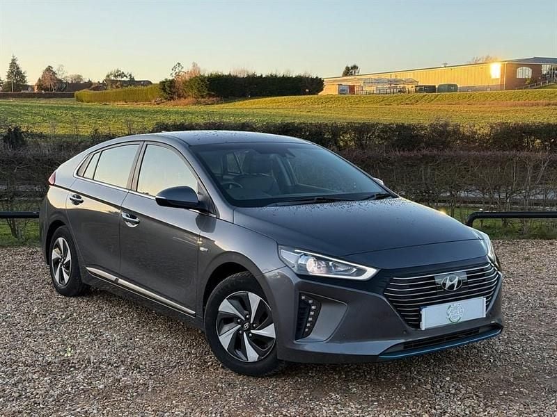 Grey Used 2018 Hyundai Ioniq Premium SE Hatchback | £10,231 (Fair price) - Image 1/4
