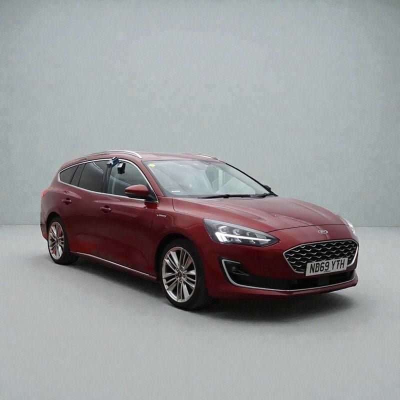 Used Ford Focus Vignale 120 HP (88 kW) 2020 Red Estate