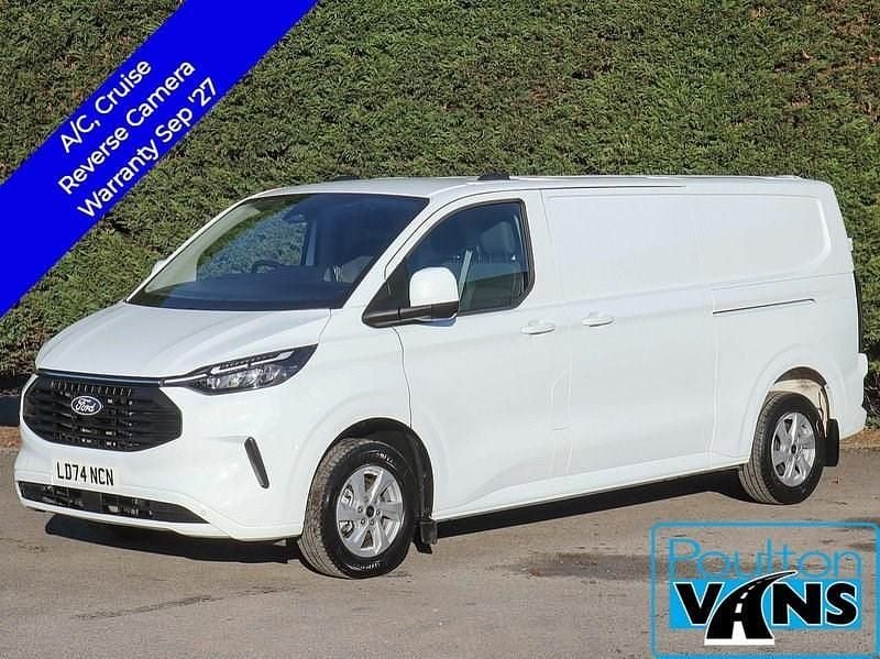 White Used 2024 Ford Transit Custom Limited Van | £23,650 (Super price) - Image 1/3