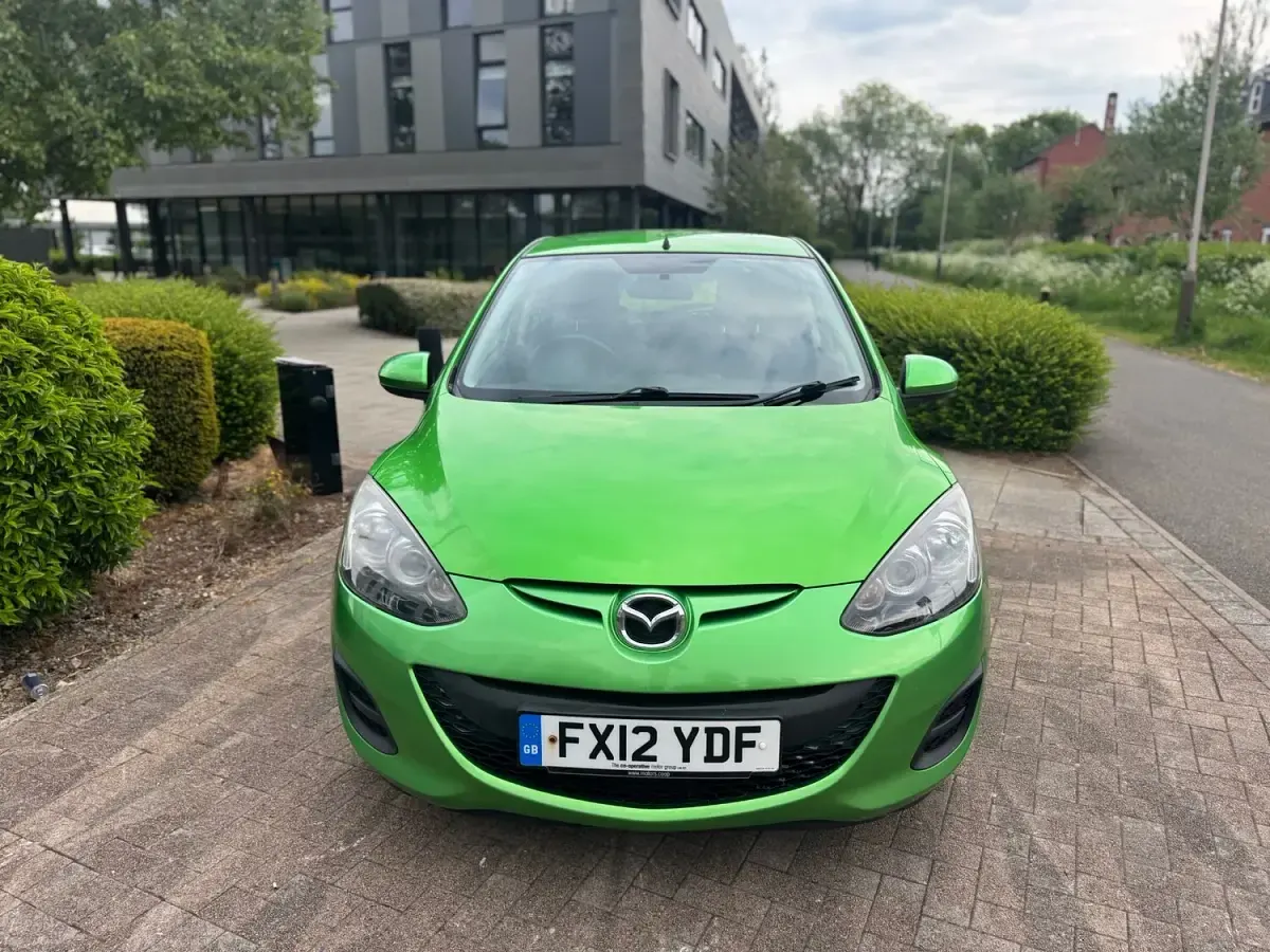 Used Mazda 2 2012 Green Hatchback