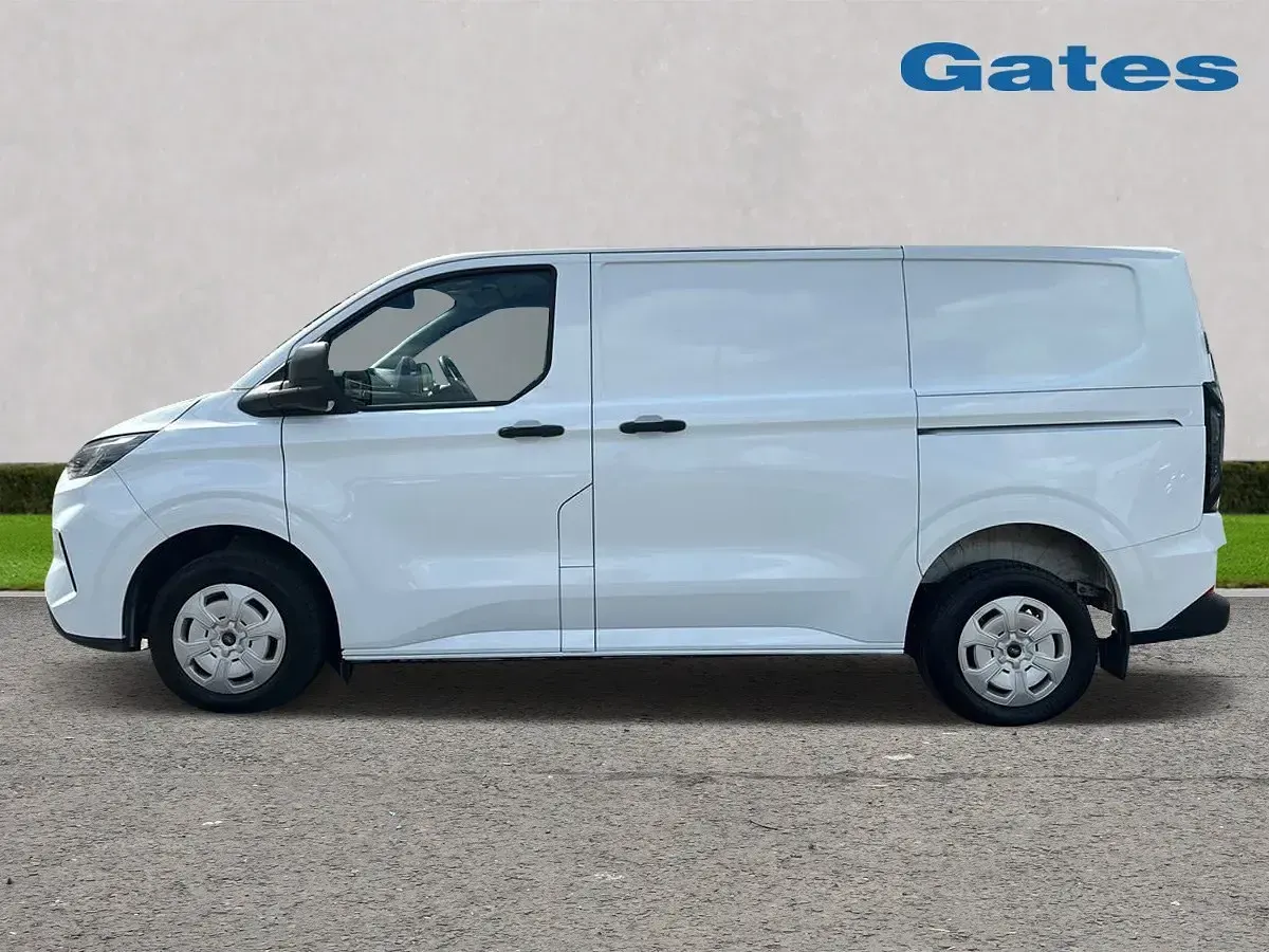 Usado Ford Transit Custom Trend 136 HP (100 kW) 2024 Branco Van