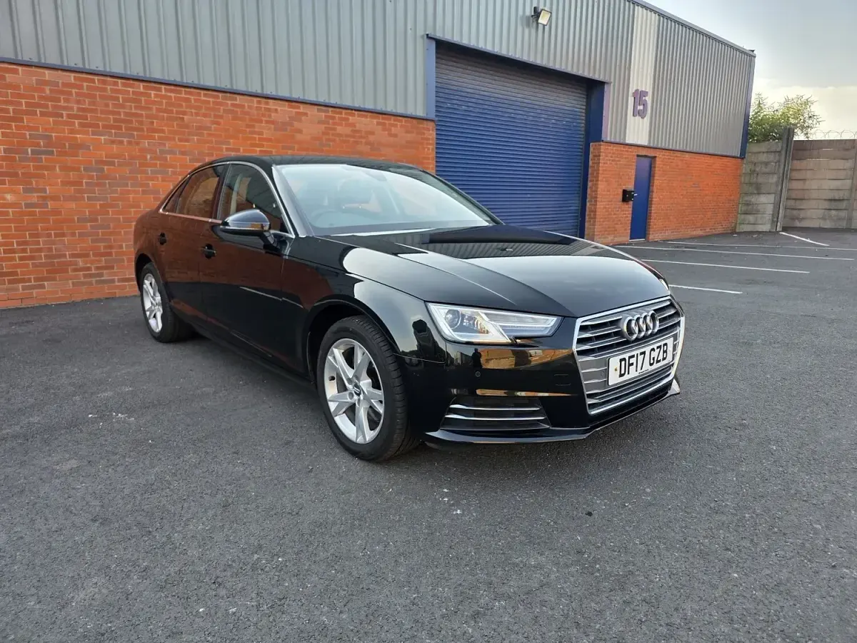 Used Audi A4 Sport 150 HP (110 kW) 2017 Black Sedan