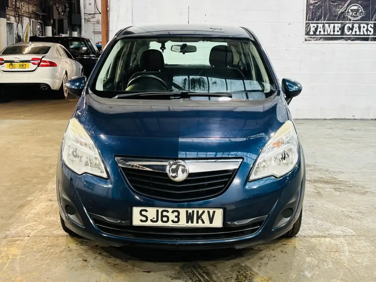 Used Vauxhall Meriva 2013 Blue MPV