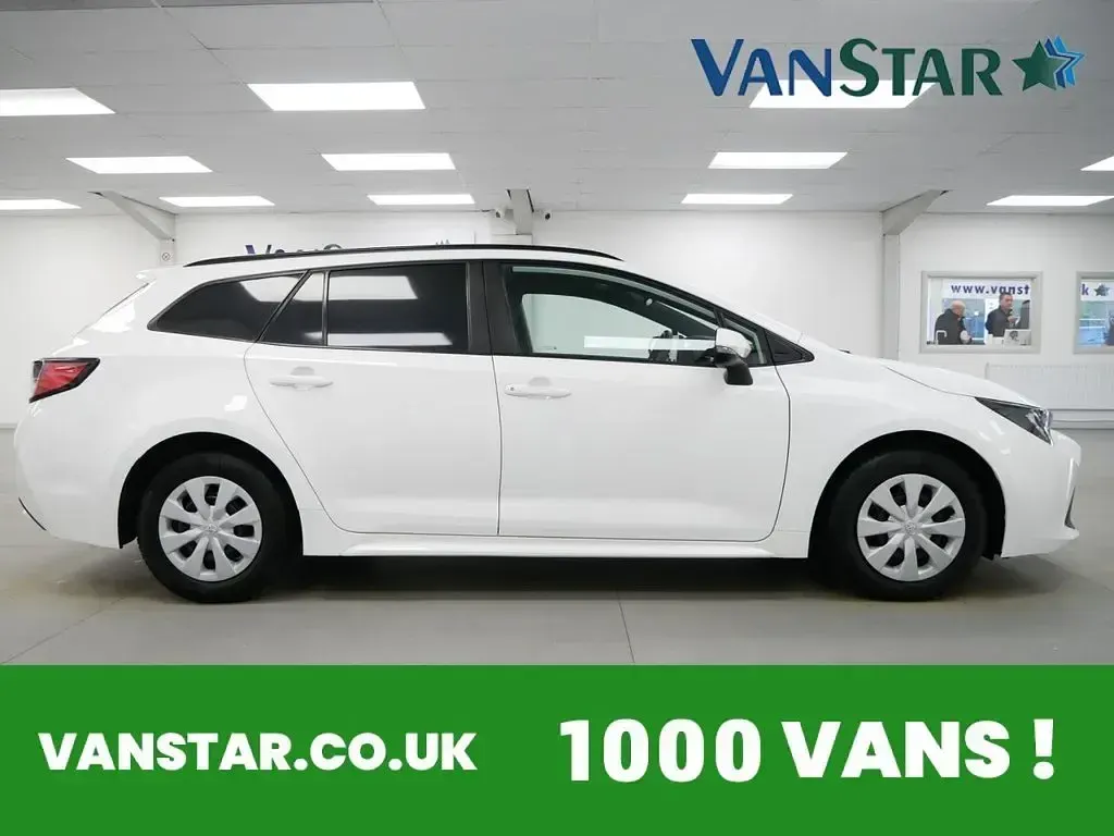 Used Toyota Corolla 120 HP (88 kW) 2022 White
