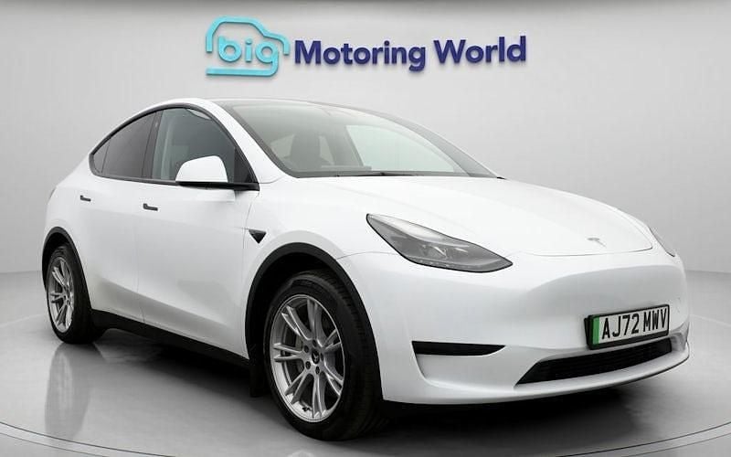 Used 2024 Tesla Model Y RWD SUV | £18,000 (Super price) - Image 1/4
