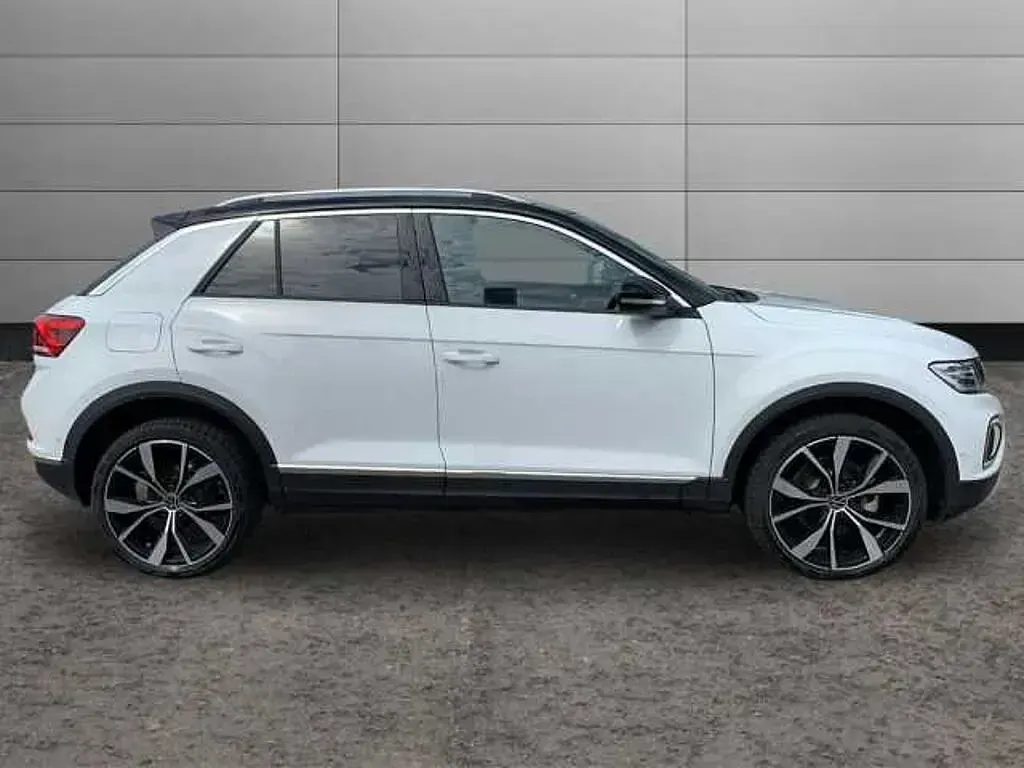 New VW T-Roc Style 150 HP (110 kW) 2026 White SUV