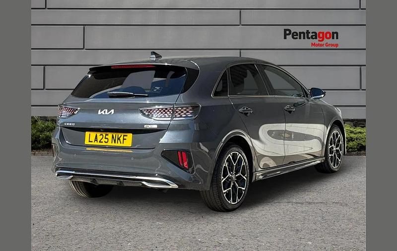 Used Kia Ceed GT-Line 138 HP (101 kW) 2025 Grey Hatchback