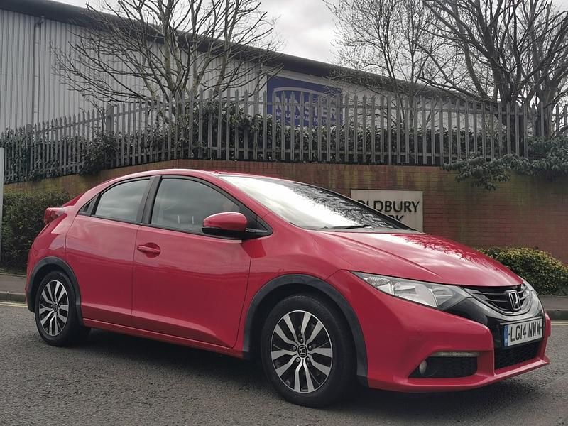 Used Honda Civic SE Plus 2014 Red Hatchback