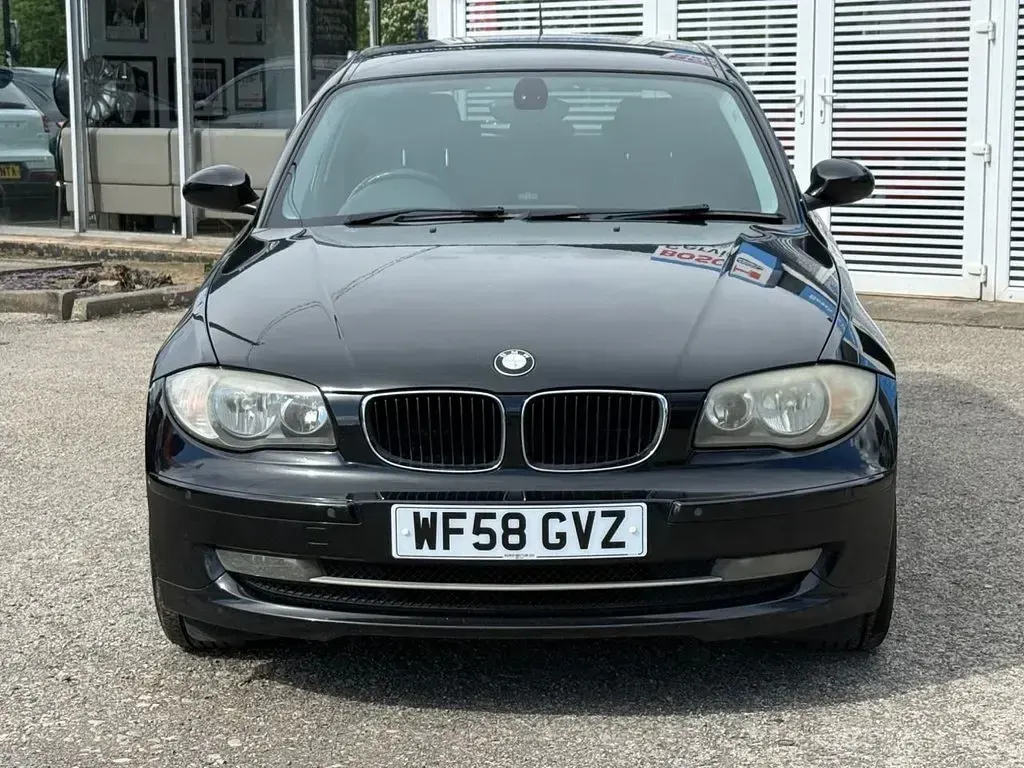 Begagnad BMW 118 Comfort Edition 2008 Svart Halvkombi