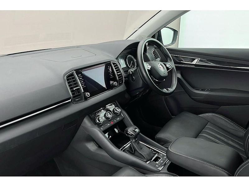 Used Skoda Karoq SE L 110 HP (80 kW) 2021 Petrol blue metallic SUV