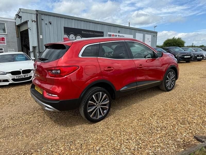 Used Renault Kadjar Version S 140 HP (102 kW) 2019 Red SUV