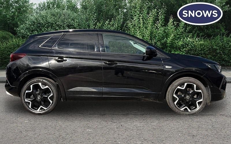 Usado Vauxhall Grandland X Ultimate 131 HP (96 kW) 2024 SUV