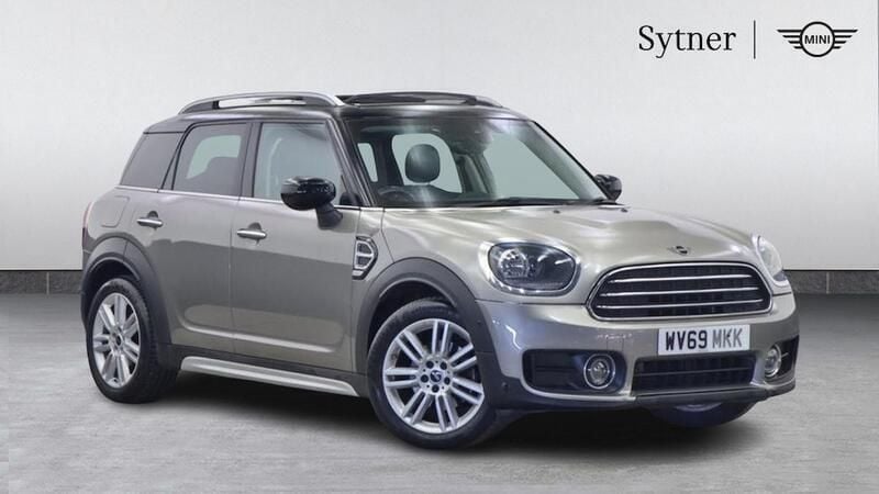 Silver Used 2019 Mini Cooper D Countryman Exclusive SUV | £15,250 (Fair price) - Image 1/4