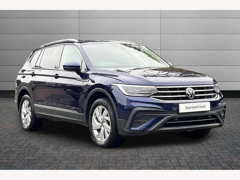 Blue Used 2022 VW Tiguan Allspace Life SUV | £25,395 (Fair price) - Image 1/3