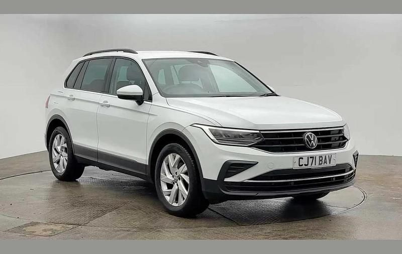 Used VW Tiguan Life 150 HP (110 kW) 2022 White SUV