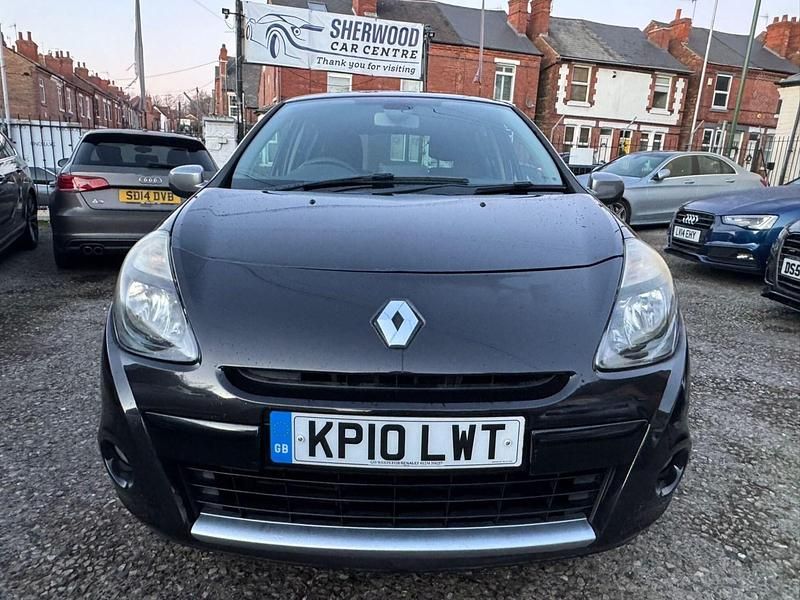Used Renault Clio II 86 HP (63 kW) 2010 Black Hatchback