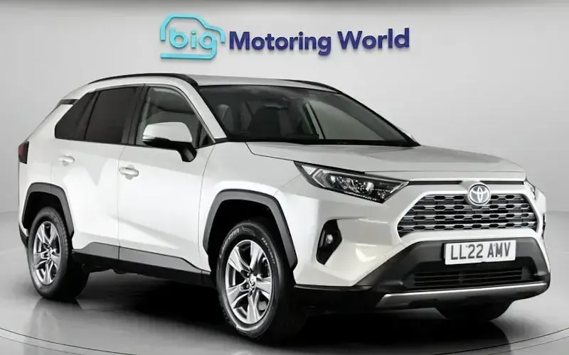 Begagnad Toyota RAV4 218 HK (160 kW) 2022 SUV