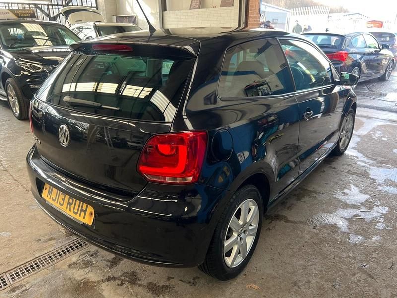 Used VW Polo Edition 60 HP (44 kW) 2013 Black Hatchback