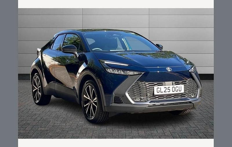 Blue Used 2025 Toyota C-HR Design SUV | £26,495 (Fair price) - Image 1/2
