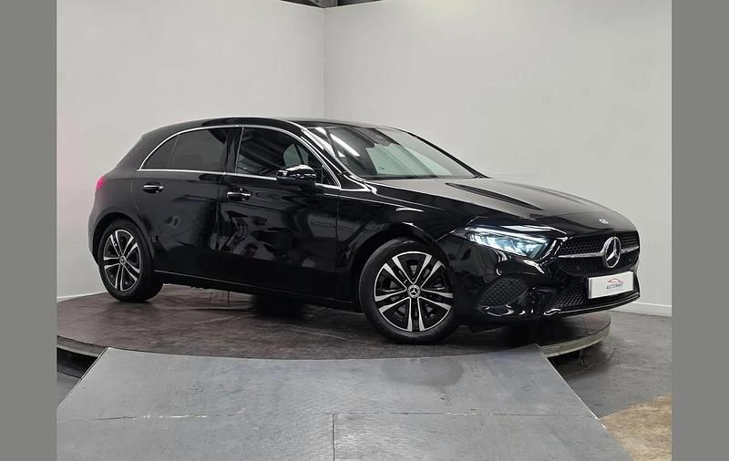 Used Mercedes A180 Executive 134 HP (98 kW) 2023 Black Hatchback