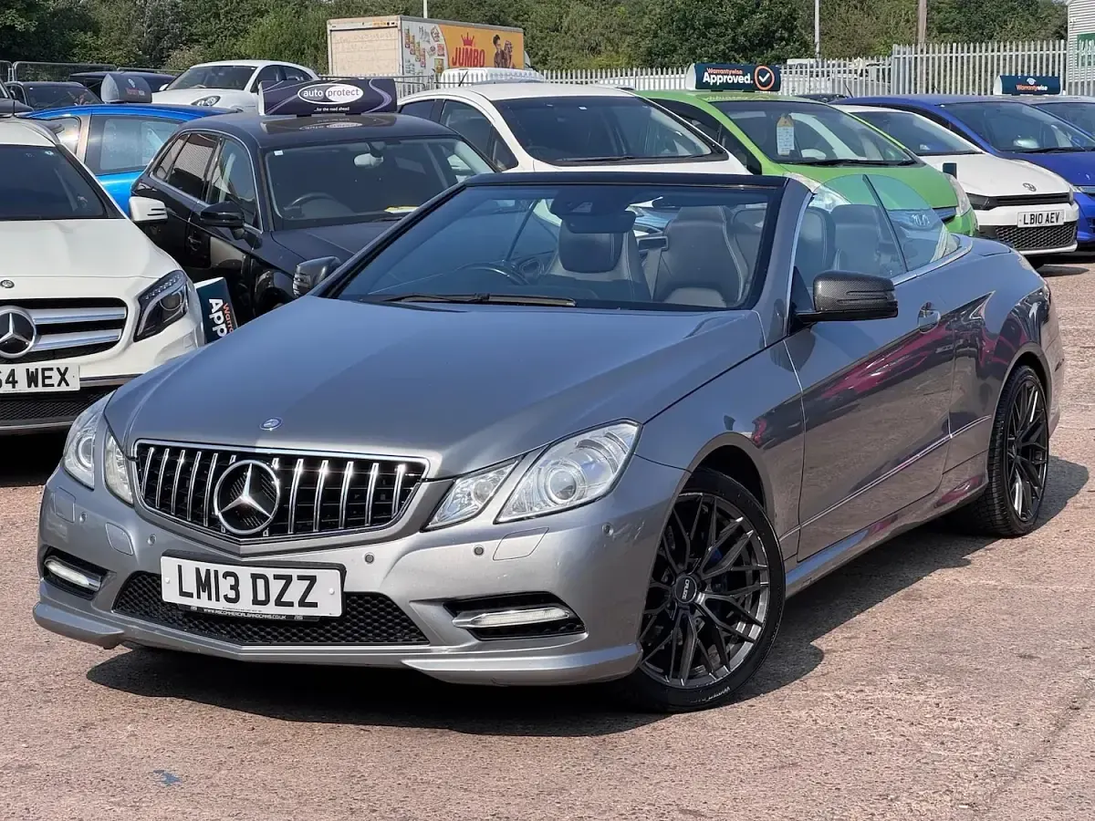 Used Mercedes E220 170 HP (125 kW) 2013 Silver Cabriolet