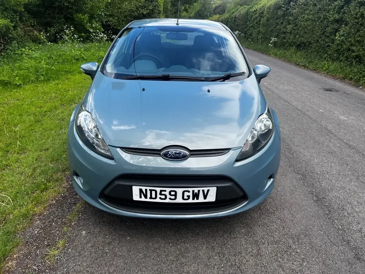 Used Ford Fiesta 2009 Blue Hatchback