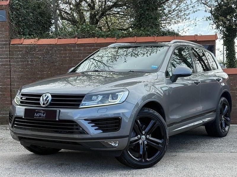 Usado VW Touareg R-line 262 HP (192 kW) 2016 Cinzento SUV