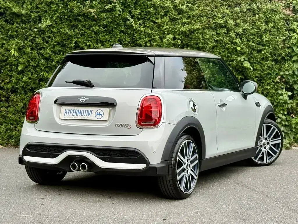 Used Mini Cooper S Exclusive 178 HP (130 kW) 2022 Silver Hatchback