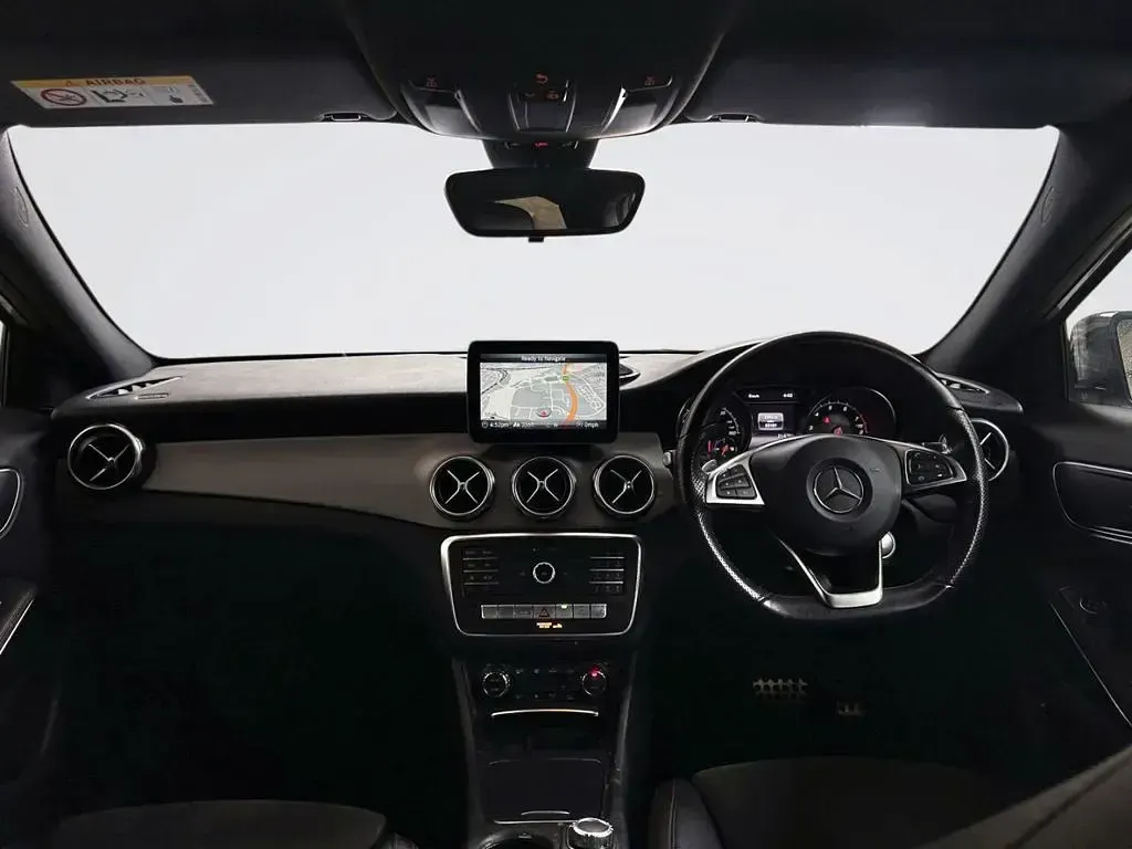 Used Mercedes GLA200 AMG line 156 HP (114 kW) 2019 Silver SUV