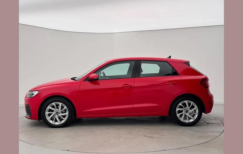 Used Audi A1 Sport 108 HP (79 kW) 2022 Red SUV