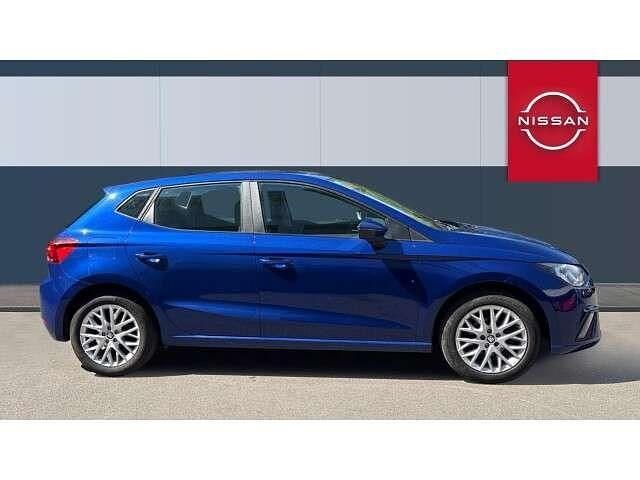 Begagnad Seat Ibiza SE 75 HK (55 kW) 2017 Blå Halvkombi