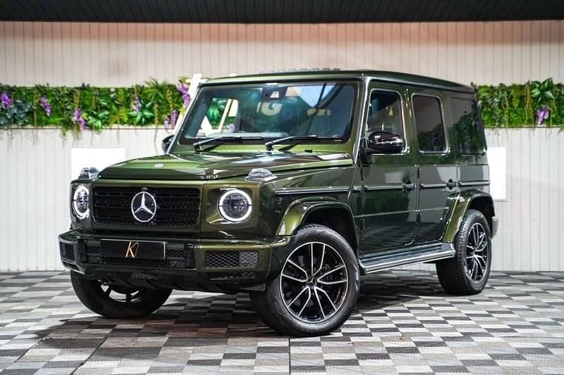 Green Used 2023 Mercedes G400 AMG line SUV | £109,786 (Expensive) - Image 1/4