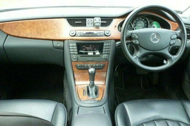 Used Mercedes CLS320 2007 Sedan