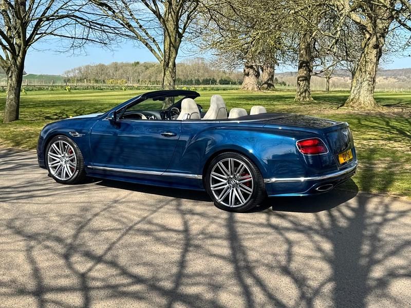 Used Bentley Continental 620 HP (456 kW) 2015 Blue Sedan